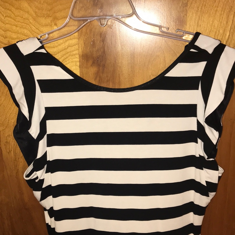 Stripped body-con dress